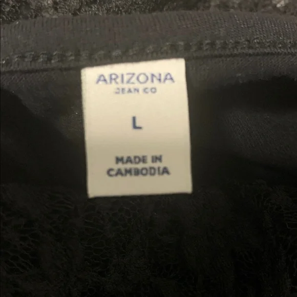 Arizona Jeans Co. black lace top with tank NWT - Picture 4 of 8